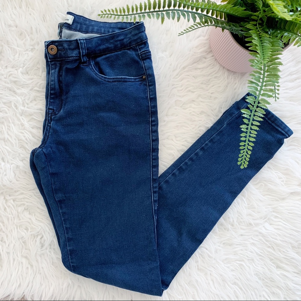 Forever 21 premium denim skinny jeans